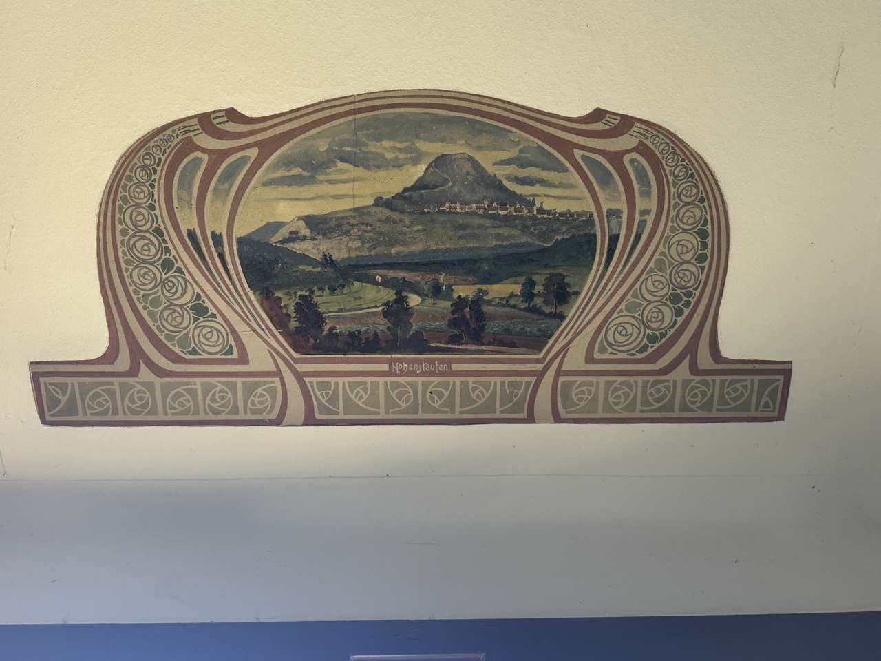 „fürstliches“ Wohnen in Villa Hohenstaufen,  4 Zimmer Erdgeschosswohnung