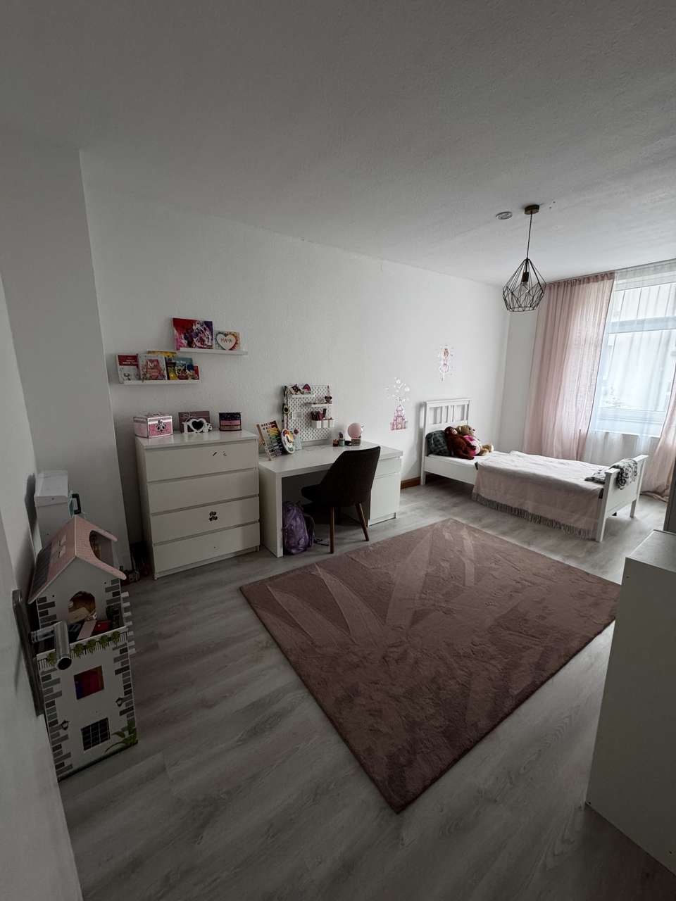 Moderne 4-Zimmer-Wohnung in zentraler Lage von Rastatt