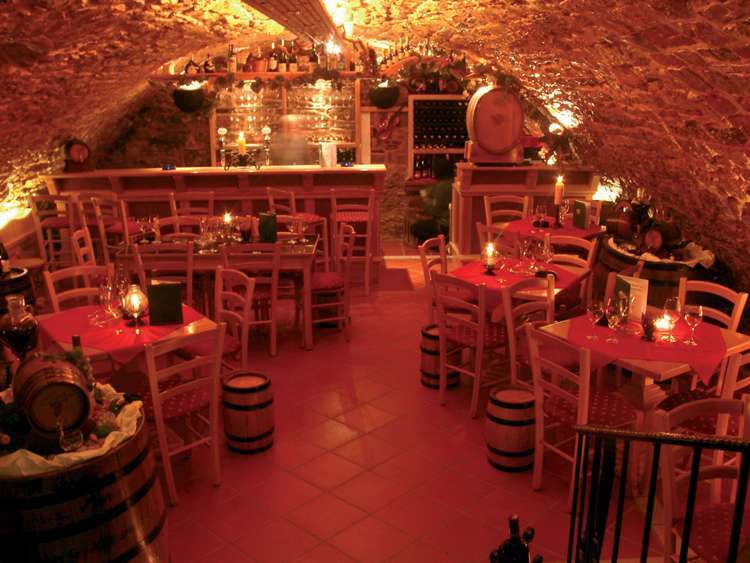 Weinkeller Weinkeller